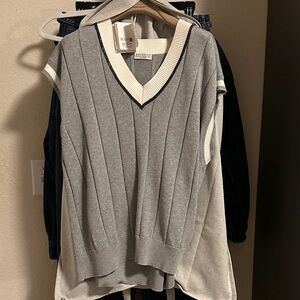 Brunello Cucinelli Gray and Cream V-Neck Blouse